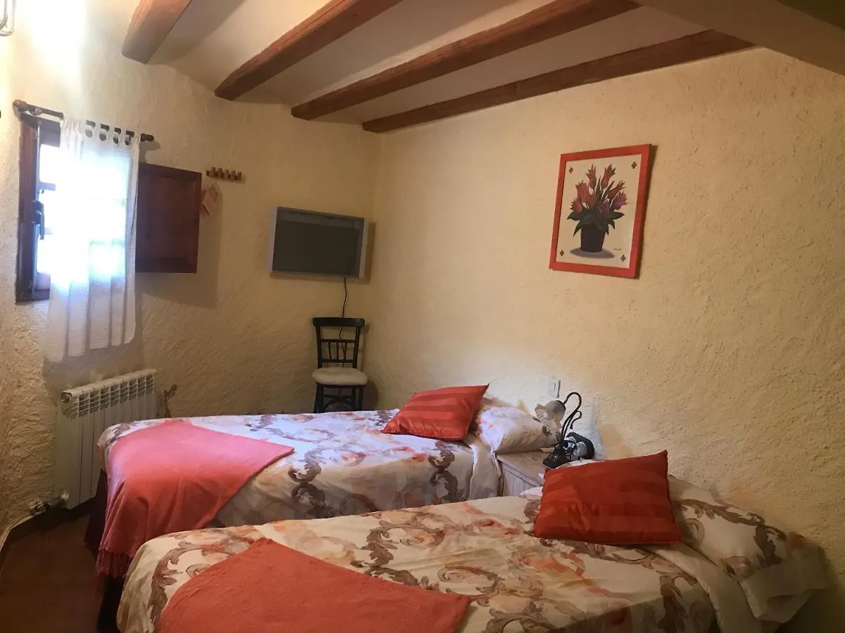 Cal Gabriel Guest House Tuixen Spain