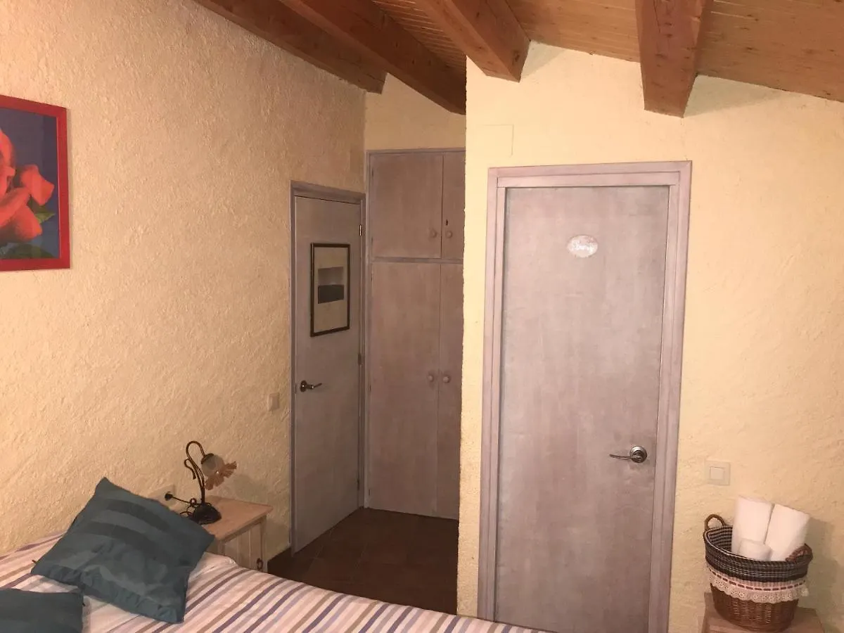 Cal Gabriel Guest House Tuixen