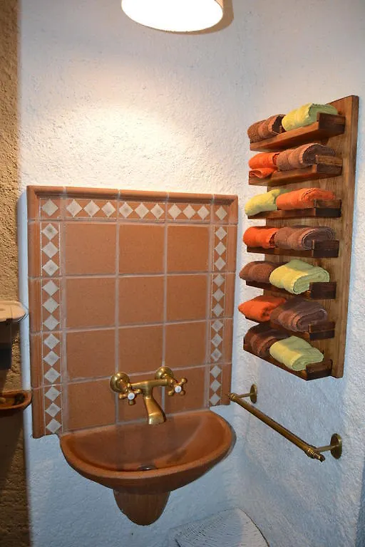 Cal Gabriel Guest House Tuixen